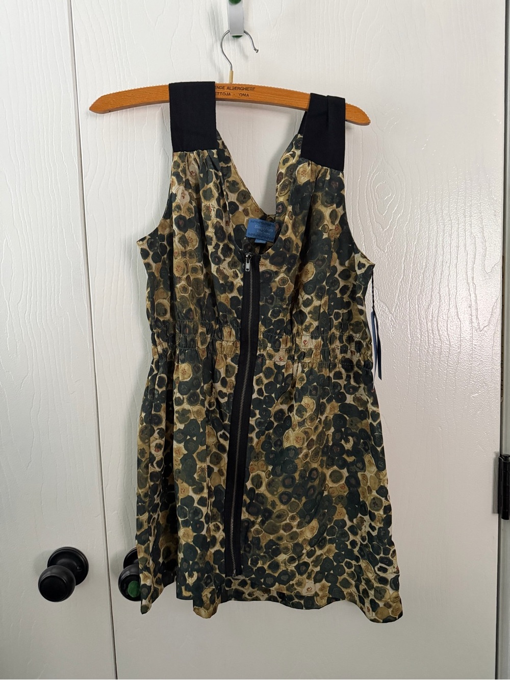 Simply Vera Vera Wang Olive and Black Floral Zip Dress